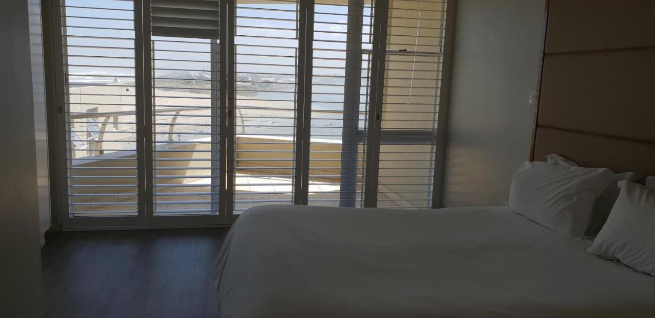 ลากูน บีช โฮเต็ล อพาร์ตเมนต์ Aparthotel เคปทาวน์ ภายนอก รูปภาพ