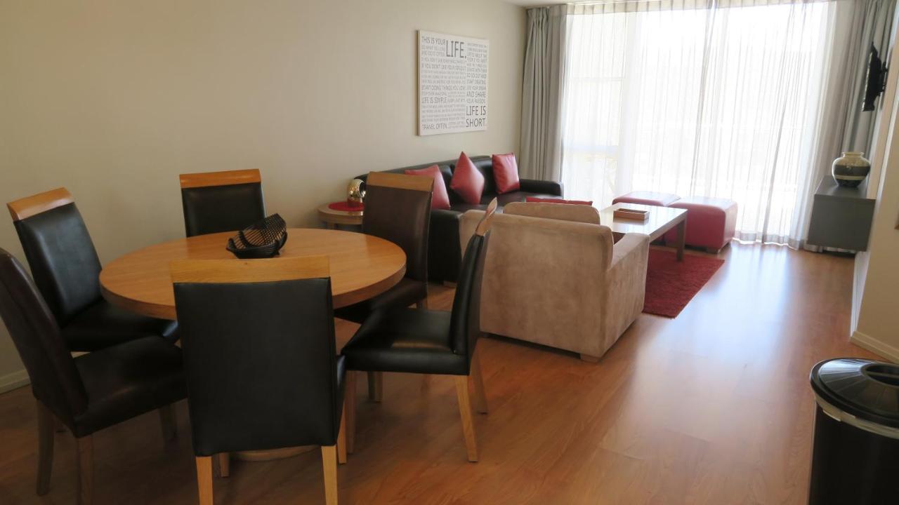 ลากูน บีช โฮเต็ล อพาร์ตเมนต์ Aparthotel เคปทาวน์ ภายนอก รูปภาพ