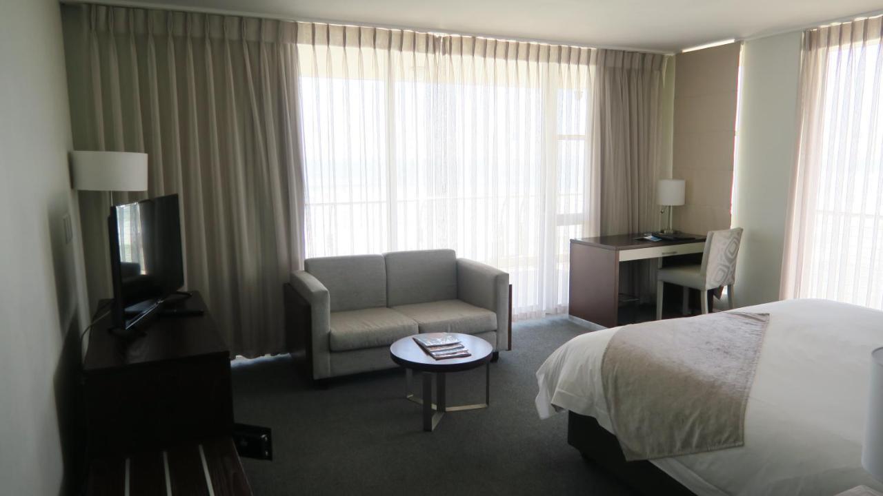 ลากูน บีช โฮเต็ล อพาร์ตเมนต์ Aparthotel เคปทาวน์ ภายนอก รูปภาพ
